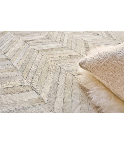 Exquisite Rugs Natural Hide Silver 990496X136 9ft.6in.X13ft.6in. Rect. Rug