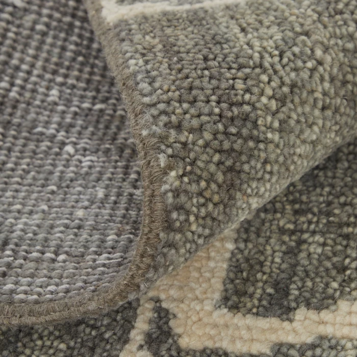 Feizy Sutton Taupe/Ivory T05T6003 5ft.6in. x 8ft.6in. Rect. Rug