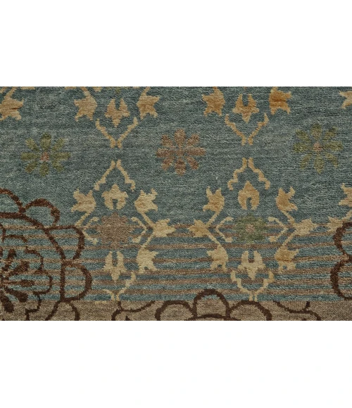 Feizy QUING 6066F IN SILVER SAGE 2' x 3' Sample Area Rug
