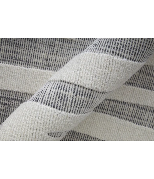 Feizy Peconic Gray/Ivory T23T8009 4ft. x 6ft. Accent Rug Rug