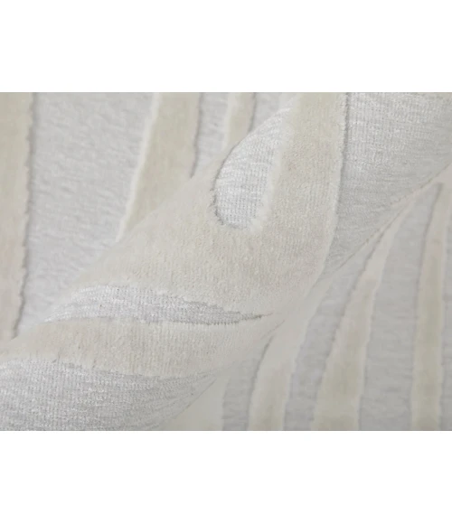 Feizy Saphir Mira WHITE/WHITE 6803493F 7 ft. 6 in. X 7 ft. 6 in. Round Rug