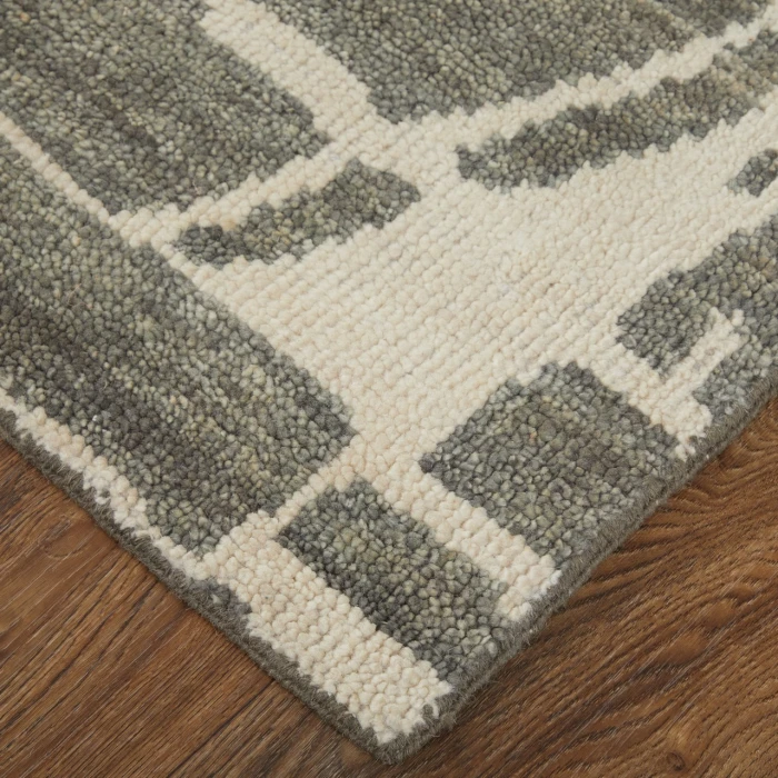 Feizy Sutton Taupe/Ivory T05T6003 5ft.6in. x 8ft.6in. Rect. Rug