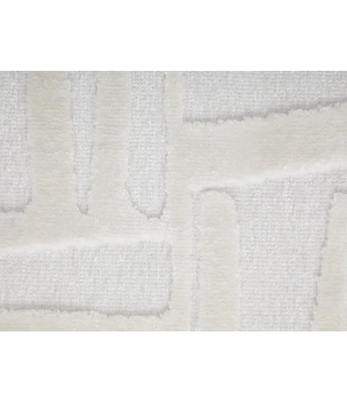 Feizy Saphir Mira WHITE/WHITE 6803493F 7 ft. 6 in. X 7 ft. 6 in. Round Rug