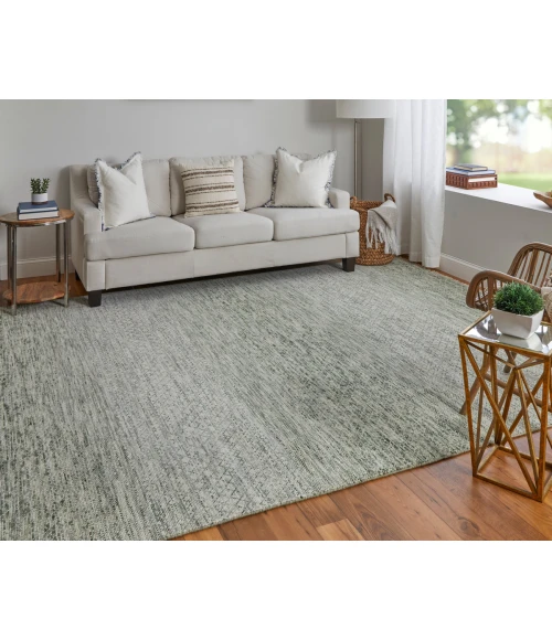 Feizy Branson Casual Solid, Green/Ivory, 2' x 3' Accent Rug