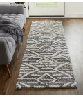 Feizy Mynka Bohemian & Eclectic Diamond, Gray/Ivory, 2'-6" x 8' Runner