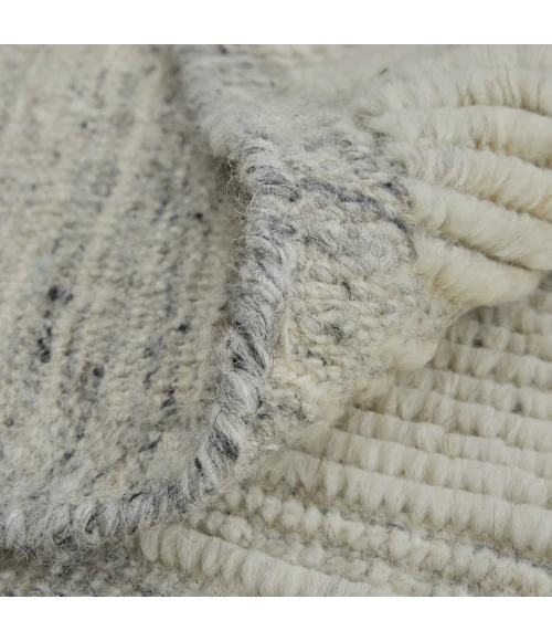 Feizy Bluff Ivory T22T6041 2ft. x 3ft. Accent Rug Rug