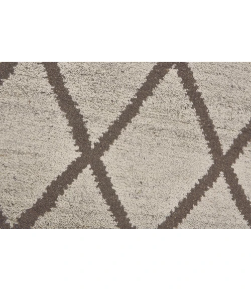 Feizy Barbary Global Diamond, Ivory/Brown, 8'-6" x 11'-6" Area Rug