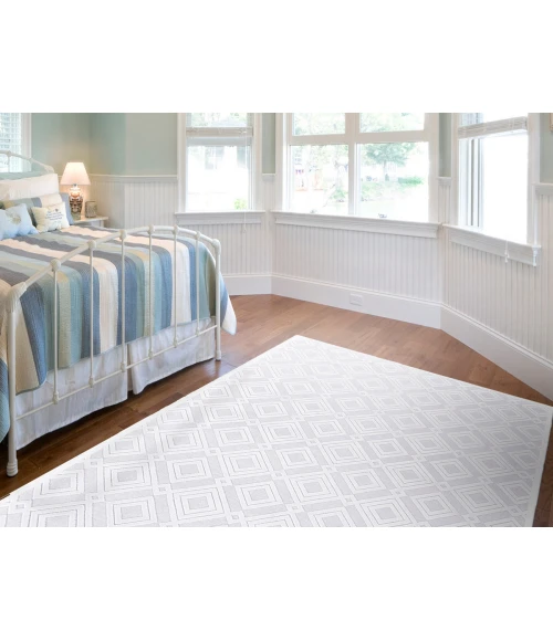 Feizy Saphir Mira WHITE/WHITE 6803491F 7 ft. 6 in. X 7 ft. 6 in. Round Rug