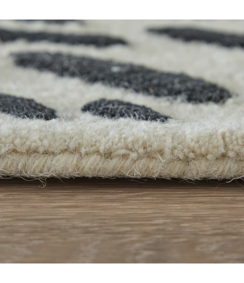 Feizy Winston Ivory/Black WNS8B06F 5ft. x 8ft. Rect. Rug