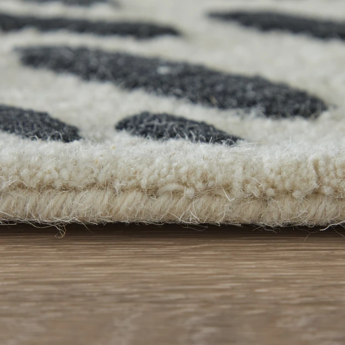 Feizy Winston Ivory/Black WNS8B06F 5ft. x 8ft. Rect. Rug