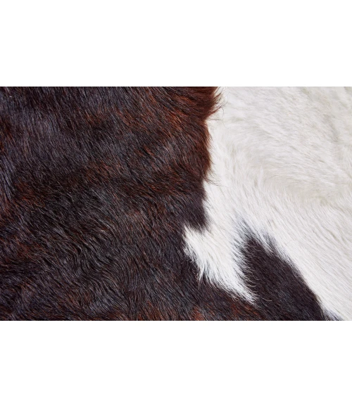 Feizy Bartlett Cabin & Lodge Animal Print, Brown/White/Black, Small Shaped Rug