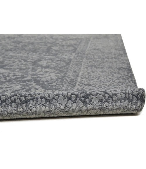 Feizy Mckinnon Gray/Silver 8816884F 7ft.9in. x 9ft.9in. Rect. Rug