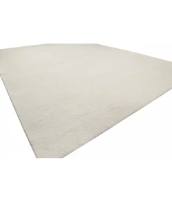Harounian La Jolla White 5374-A 6 ft. X 9 ft. Rectangle Rug
