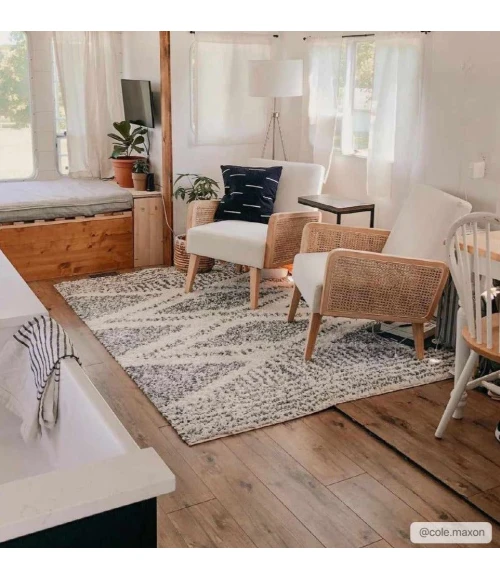 Hauteloom Trunding Charcoal TRUN 7ft.10in. Round Rug