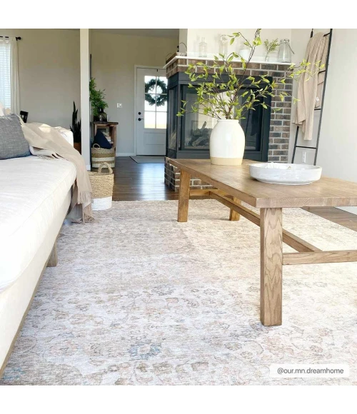 Hauteloom Alamea Beige HOL2301 2ft. x 3ft. Rect. Rug