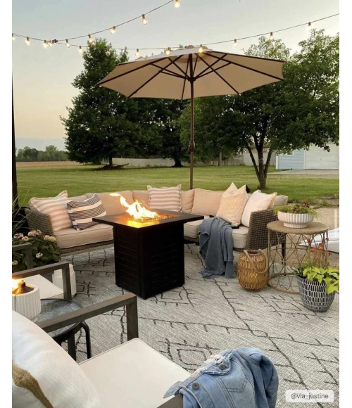 Hauteloom Marwood Black MARW 2ft.7in. x 10ft. Rect. Rug