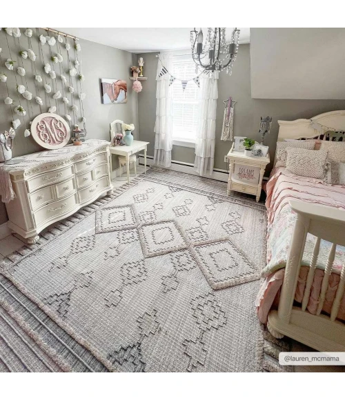 Hauteloom Amaga Charcoal AMAGA 6ft.7in. x 9ft. Rect. Rug