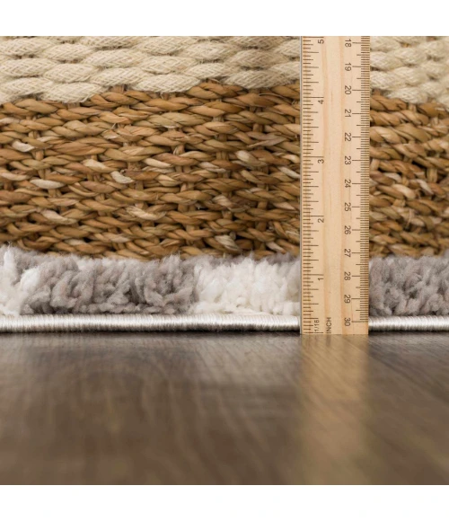 Hauteloom Ivrit Light Gray SBMMIVRITA2 2ft.7in. x 7ft.3in. Rect. Rug