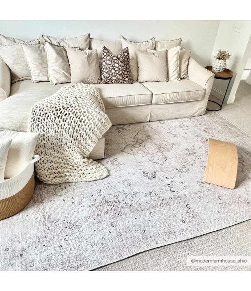 Hauteloom Bethany Beige BET 7ft.10in. x 10ft.2in. Rect. Rug