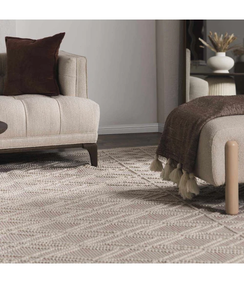 Hauteloom Arnside Ivory ARNS 8ft. x 10ft. Rect. Rug