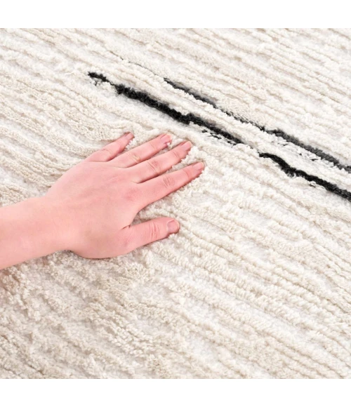 Hauteloom Riad Bone HDEURIAD8A1 5ft.3in. x 7ft. Rect. Rug