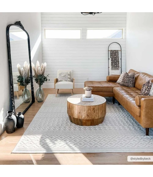 Hauteloom Drago White SLYBDRAGOA1 5ft. x 7ft.2in. Rect. Rug
