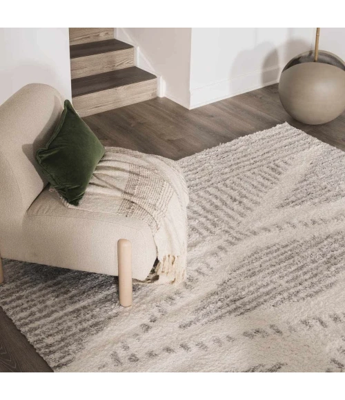 Hauteloom Gala Gray HGACGALAB31 2ft.7in. x 7ft.3in. Rect. Rug