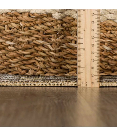 Hauteloom Alamea Charcoal MTN 5ft. x 7ft.6in. Rect. Rug
