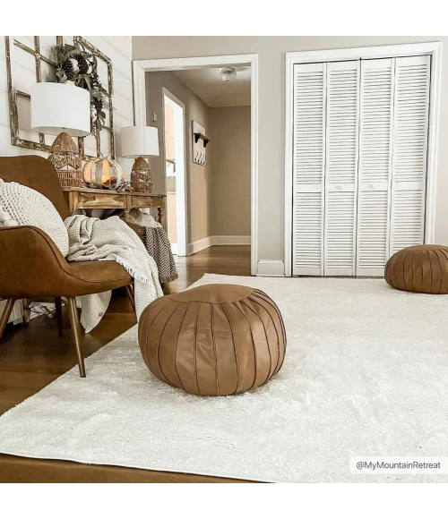 Hauteloom Judy Off White SAFAJUDY890 2ft.7in. x 10ft. Rect. Rug