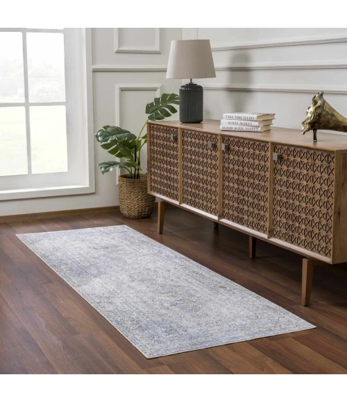 Hauteloom Gael Blue SLLIGAEL883 6ft.7in. Round Rug