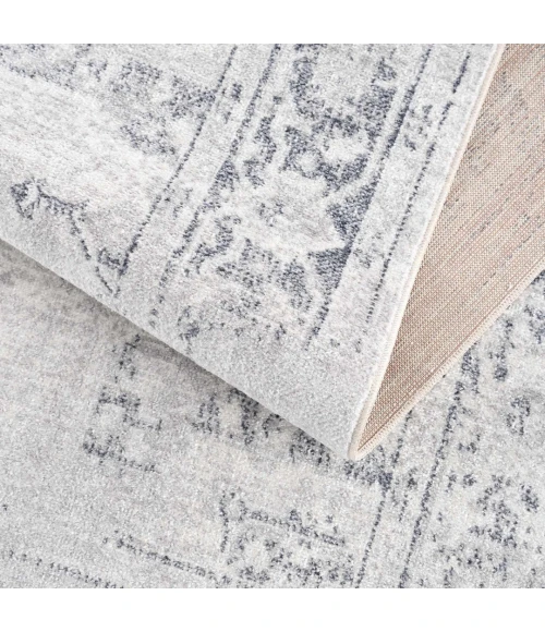 Hauteloom Akram Cream HLLLAKRAMA1 2ft.7in. x 10ft. Rect. Rug