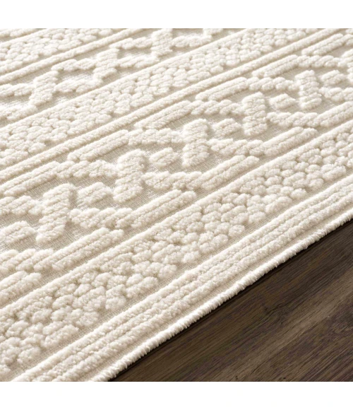 Hauteloom Fadey Off White SLYBFADEYA1 2ft.7in. x 7ft.2in. Rect. Rug
