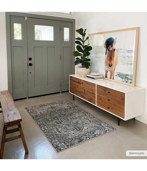 Hauteloom Alamea Charcoal MTN 5ft. x 7ft.6in. Rect. Rug