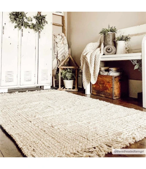 Hauteloom Senneterre SENN 2ft.6in. x 20ft. Rect. Rug