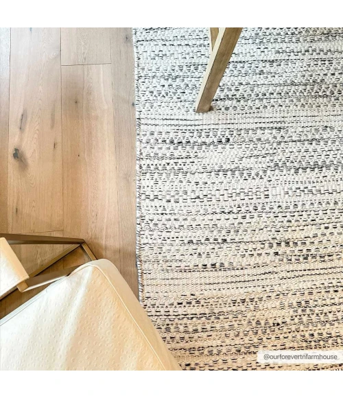 Hauteloom Williford Cream WLLF 8ft. Square Rug