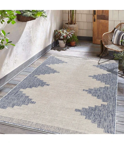 Hauteloom Caluya Blue CALUY 2ft.7in. x 10ft. Rect. Rug