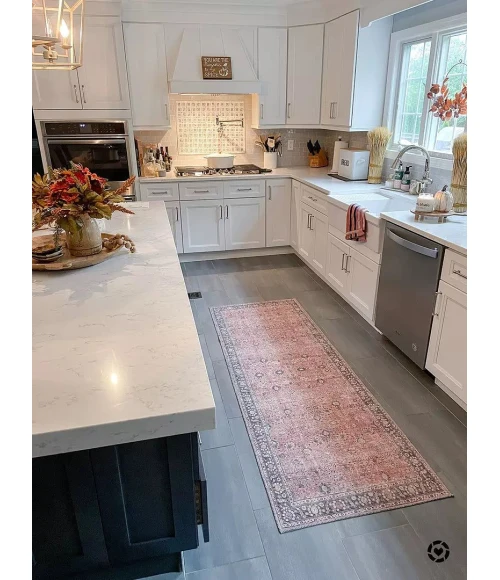 Hauteloom Watchtower Black WTC 6ft.7in. x 9ft. Rect. Rug