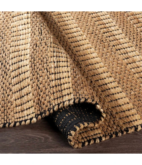 Hauteloom Alamea beige NUMU 2ft.6in. x 8ft. Rect. Rug