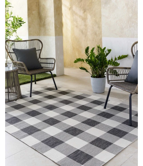 Hauteloom Alamea Off White SBBFMERISA5 5ft.2in. x 7ft. Rect. Rug