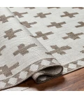 Hauteloom Alamea Off White SLBAKYNA8A3 5ft.3in. x 7ft. Rect. Rug