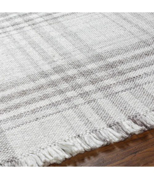 Hauteloom Alamea Silverton SPRJINARAA3 9ft. x 12ft. Rect. Rug