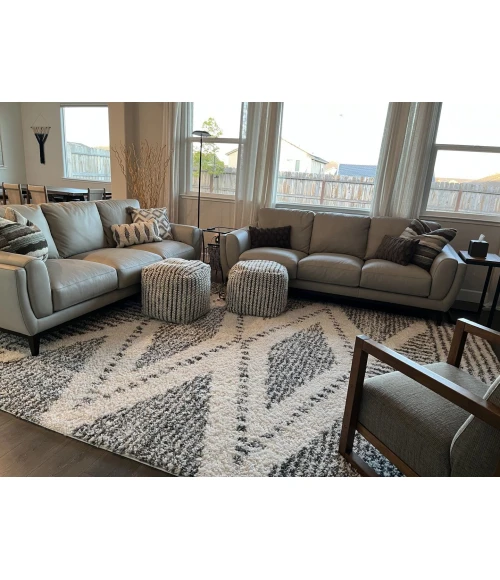 Hauteloom Trunding Charcoal TRUN 7ft.10in. Round Rug