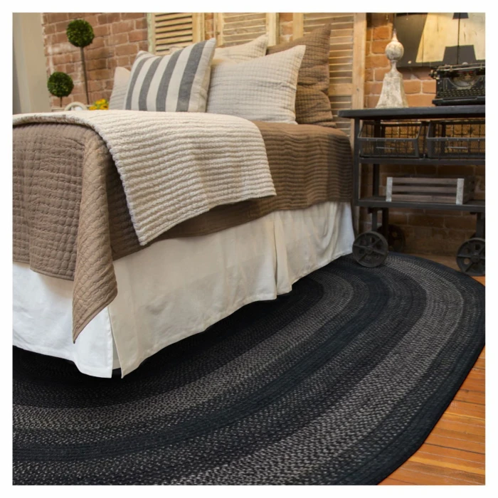 Homespice Decor Jute Braided Rug Black Jet Black 4ft. x 6ft. Oval Rug