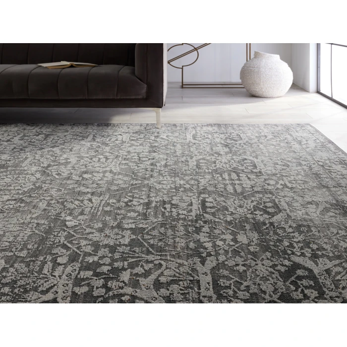 Jaipur Living Elvira Floral Gray/ Cream Area Rug 7'10"X10'
