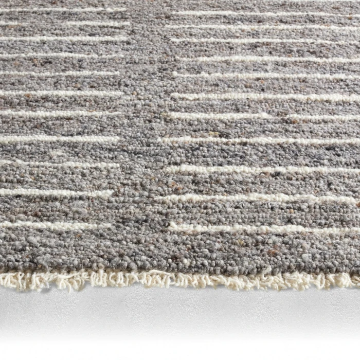 Jaipur Living Chaima HAD07 Tufted Striped Gray/White Runner (3'X10')