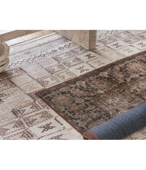 Kate Lester + Jaipur Living Davina Tribal Beige/ Burgundy Area Rug 7'6"X10'