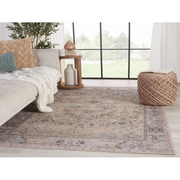 Jaipur Living Avin Oriental Green/ Blue Area Rug (5'X7'6")
