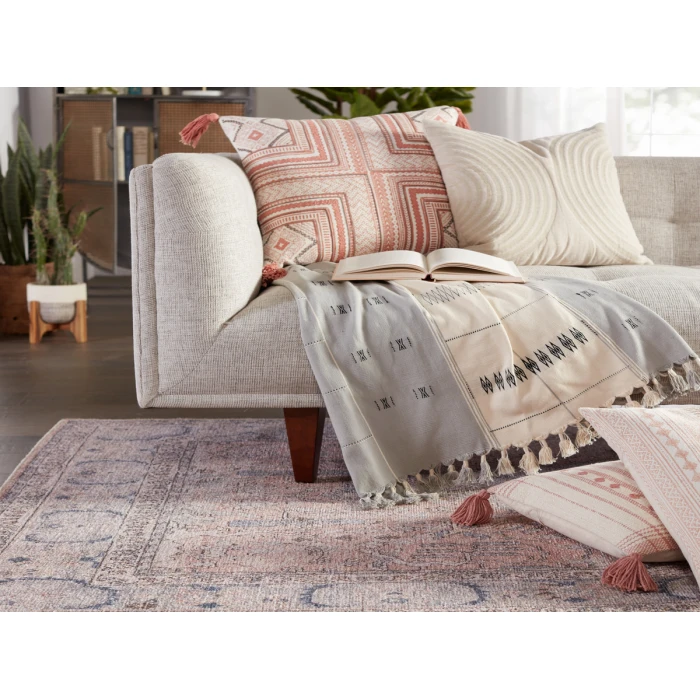 Jaipur Living Kadin Medallion Pink/ Blue Area Rug (6'X9')