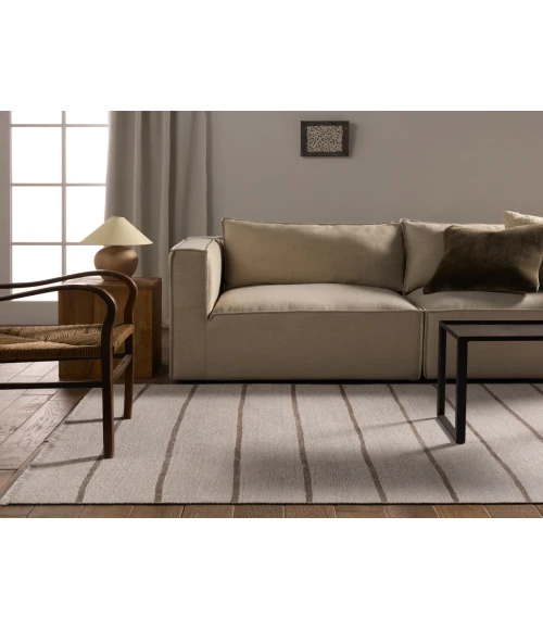 Jaipur Living Saveen White SAV01 6 ft. X 9 ft. Rectangle Rug