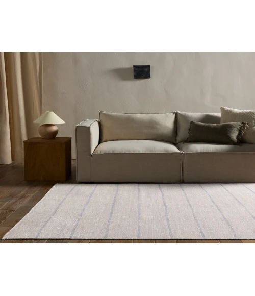 Jaipur Living Saveen White SAV02 6 ft. X 9 ft. Rectangle Rug